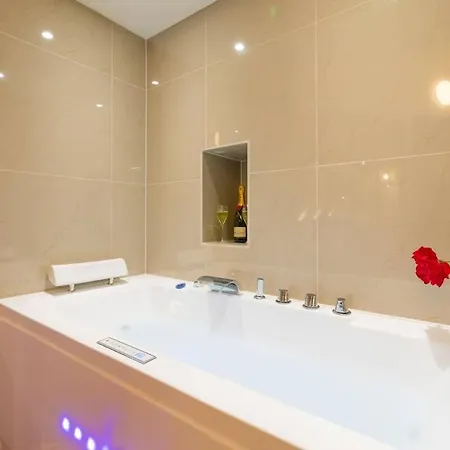 Le Cellier Des Ducs - Sauna Et Balneotherapie *