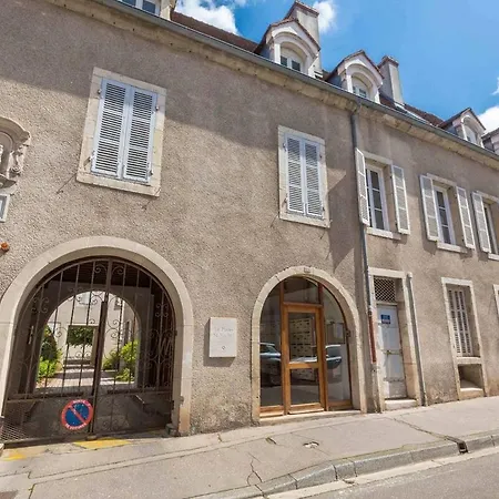 Le Cellier Des Ducs Apartment *